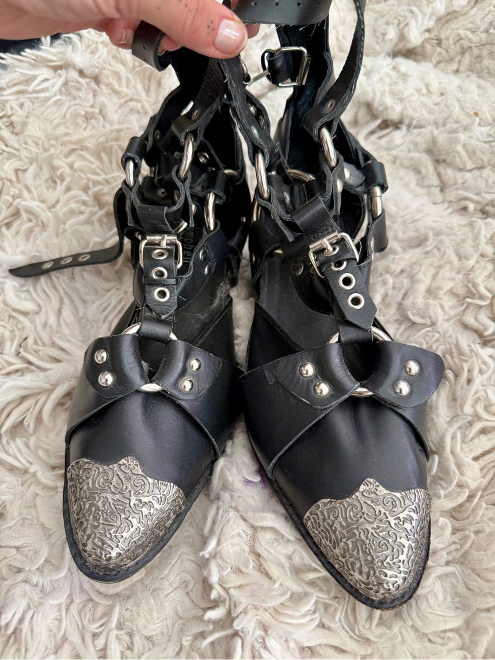 Jeffrey Campbell 7.5